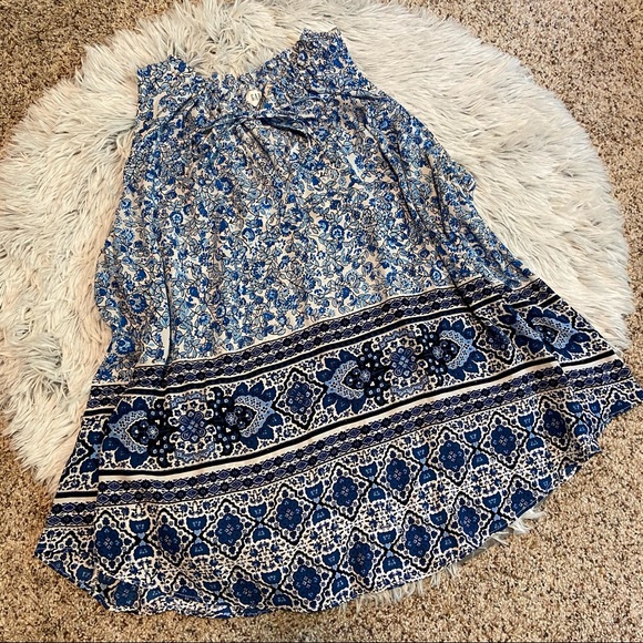 GAP Tops - GAP Floral Mandala Patterned Tank